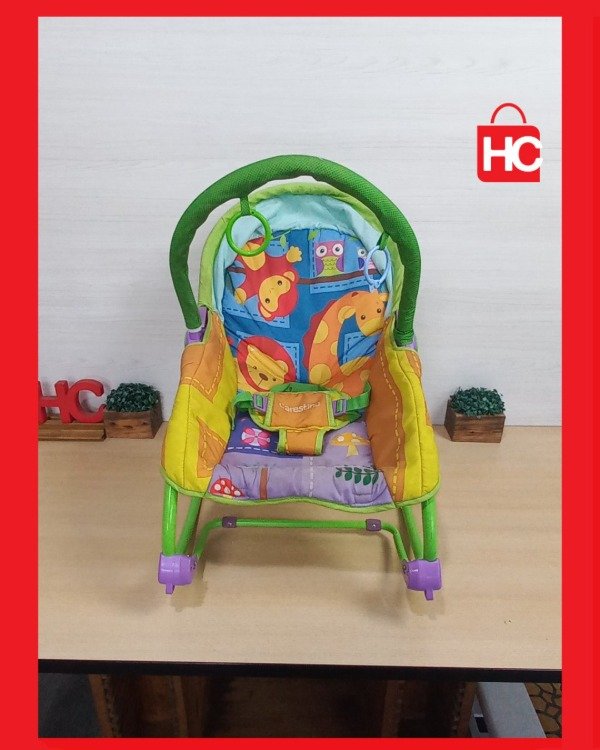 Producto - Silla mecedora bouncer infantil con arco de juegos y cinturón de seguridad