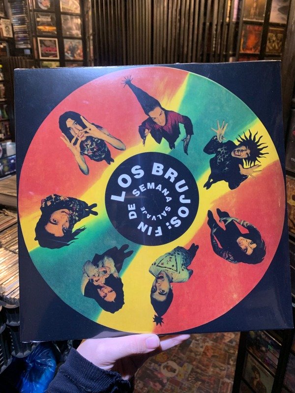 Producto - Los brujos - Fin de semana.