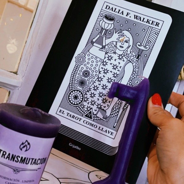 Producto - LIBRO: El tarot como llave