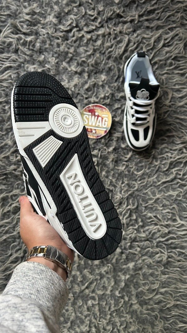 Producto - LV SKATE WHITE BLACK - 3