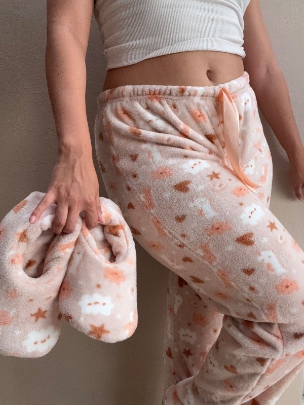 Producto - Pantuflas nórdicas DINO