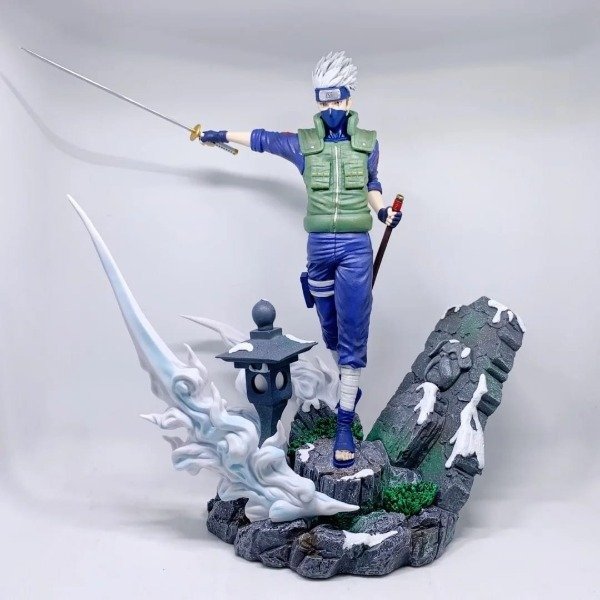 Producto - Figura Diorama Kakashi con katana - Naruto (35cm)