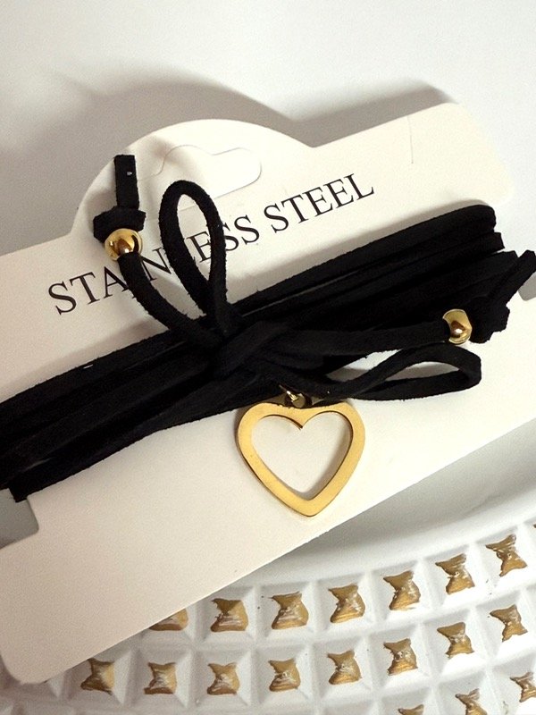 Producto - CD134 Collar cordón gamuzado largo con dije corazón acero dorado