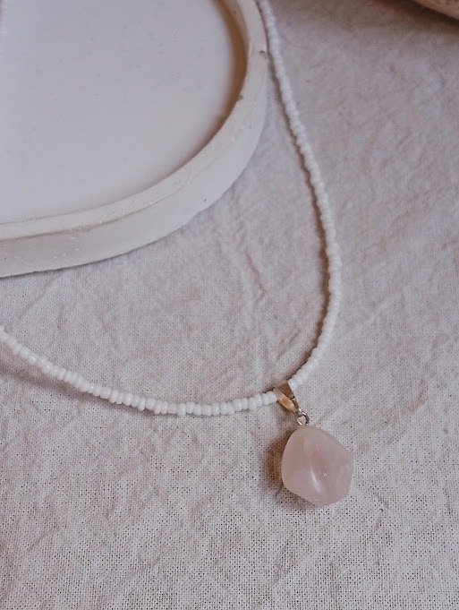 Producto - Gargantilla cuarzo rosa