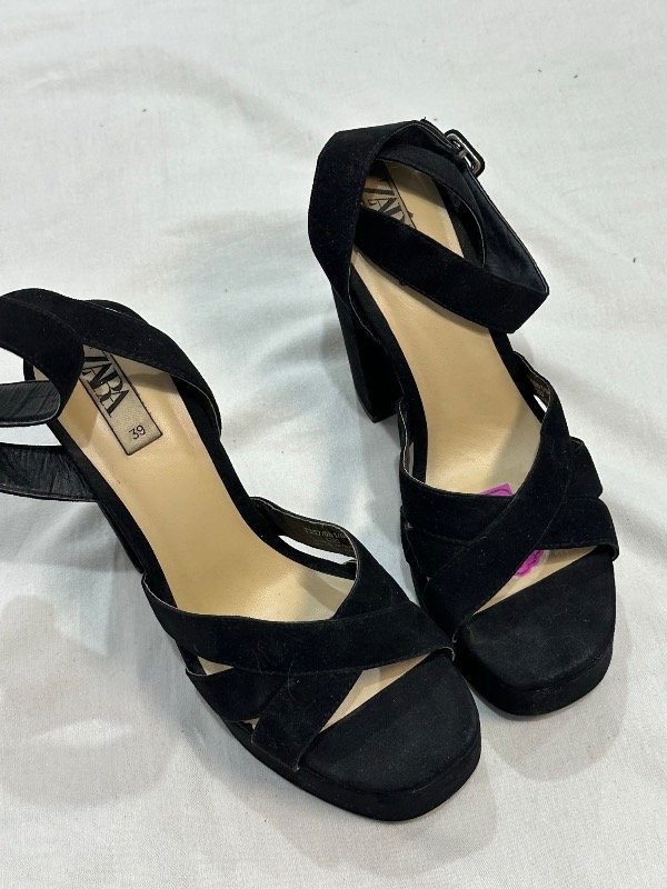 Producto - Sandalias gamuza ZARA T39 - 2