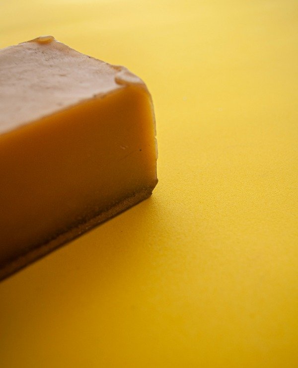 Producto - Cera pura de abejas x kg.