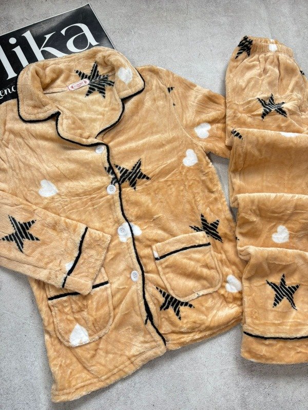 Pijama polar soft camisa con botones estrellas y corazones — imagen 2