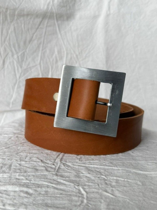 Producto - Cinto Cuadrado Plateado