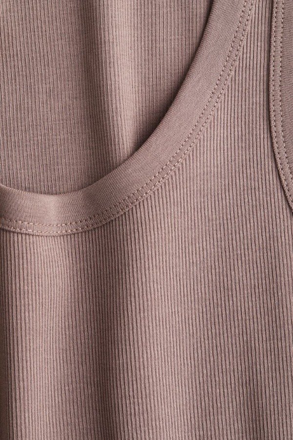 Producto - Musculosa HyM en canale marrón - 1