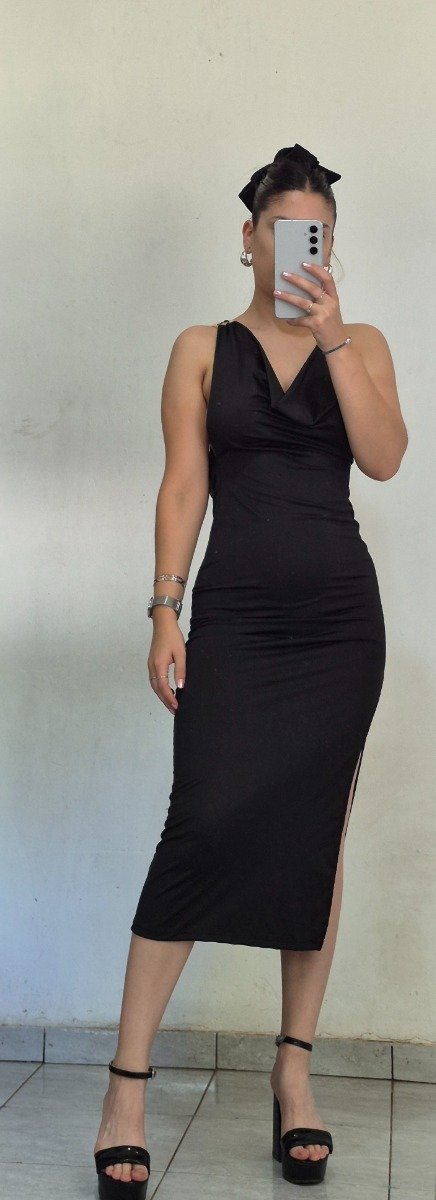 Producto - Vestido nube con tajo negro