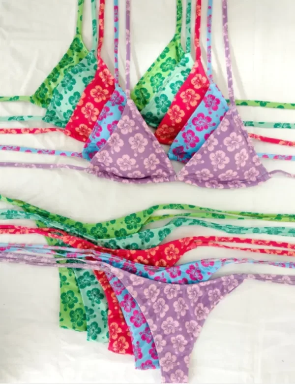Bikini estampa flor azul con rosa t.4 pink