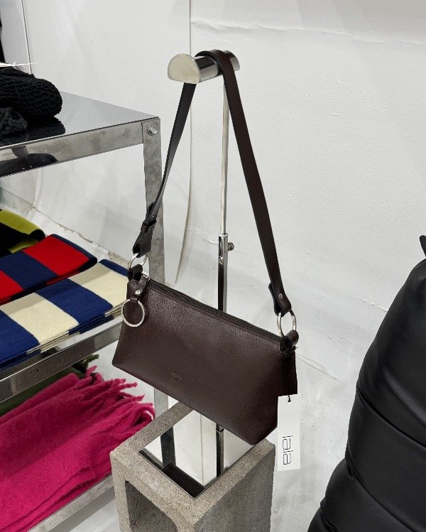 Producto - shoulderbag leather brown