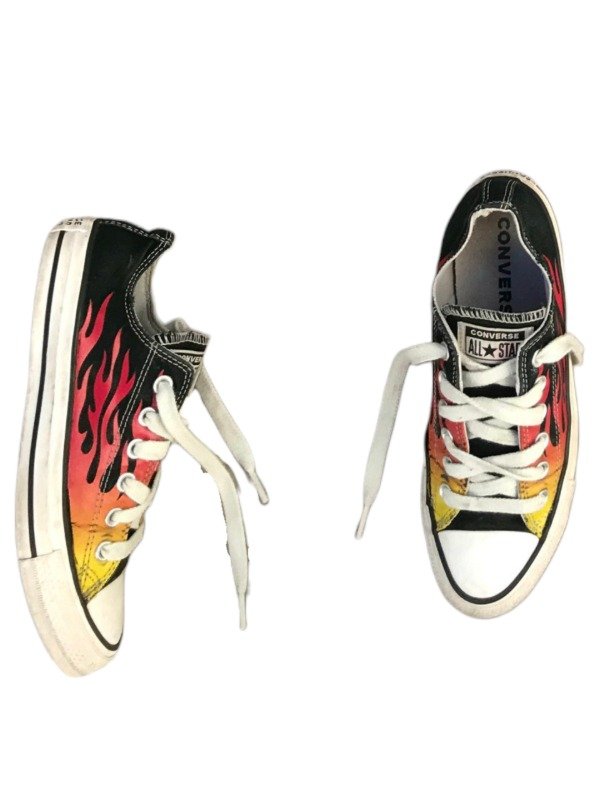 Producto - Converse fire flames