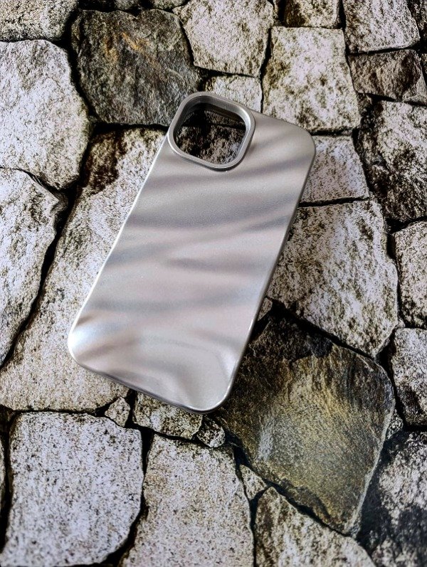 Producto - Funda tpu Wanda glitter iPhone 15 plata