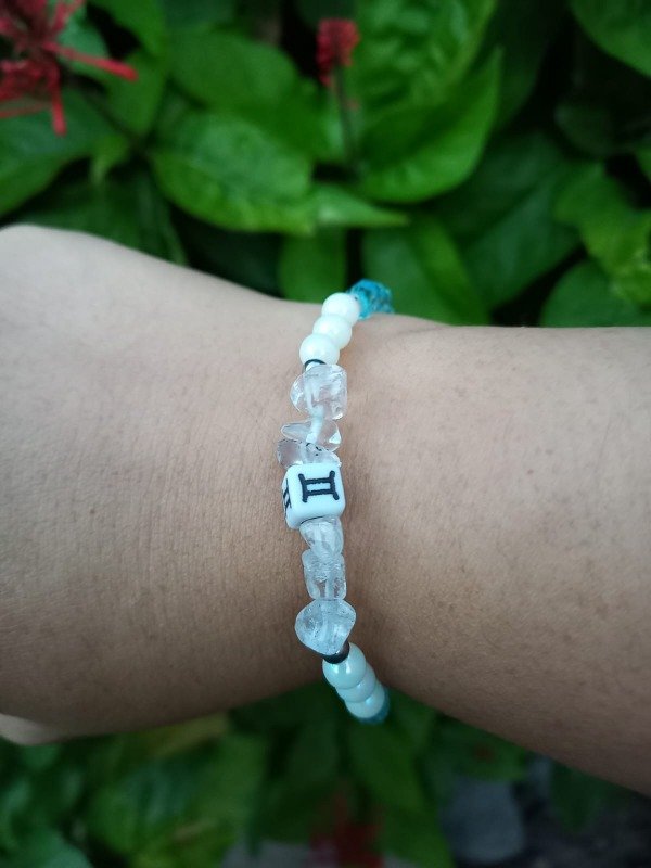 Producto - Geminis - Pulsera Vibracional Color Cuarzo Cristal