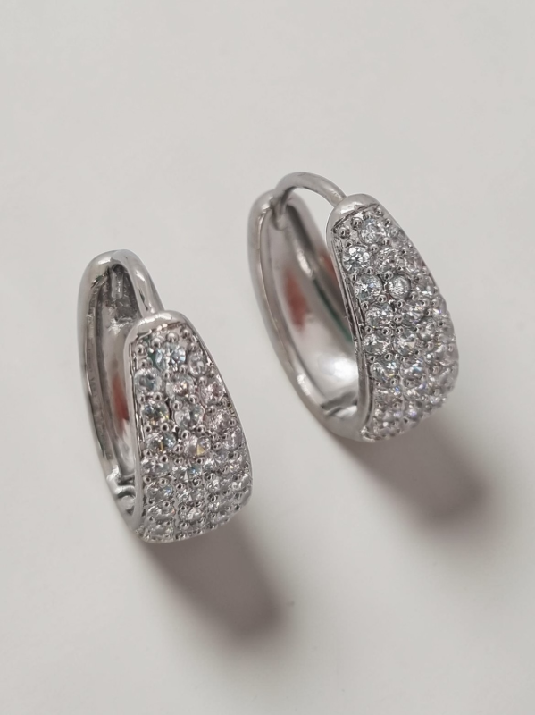 Producto - Aros acero quirúrgico argollita Sofia semi gota text strass