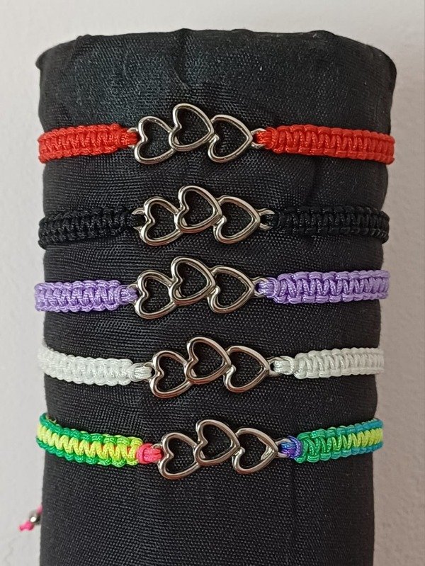 Producto - Pulsera tres corazones
