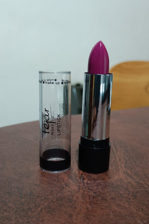 Producto - Labial cremoso tono 44