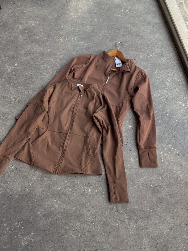 Producto - CAMPERA SKIN RUE