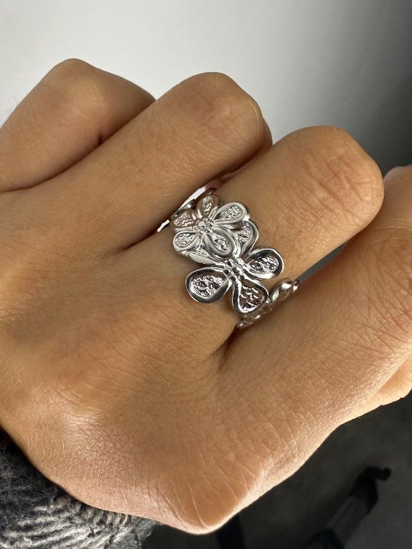 Producto - Anillo flor aq 2