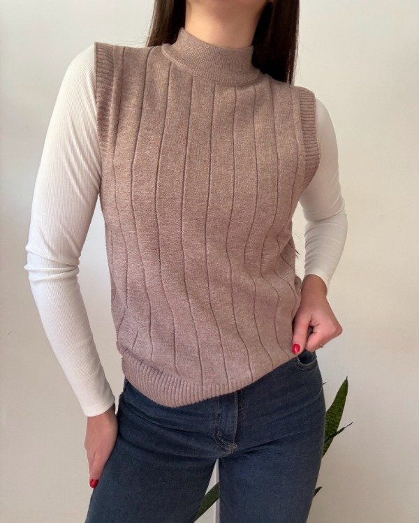 Producto - CHALECO POLERA (SW0179)
