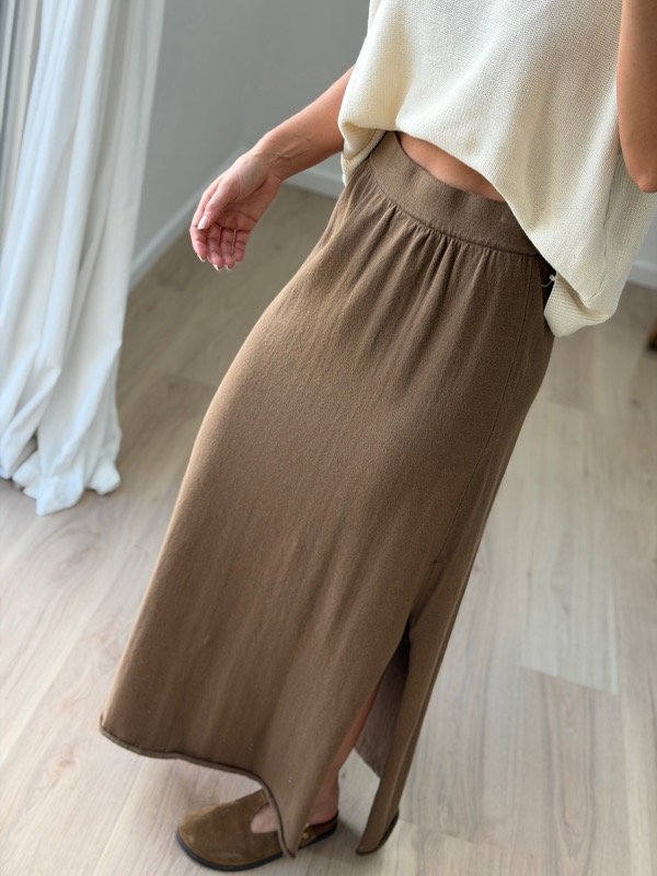 Producto - POLLERA CELIDONIA