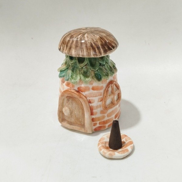 Producto - CASITA SAHUMADORA ( pieza única)