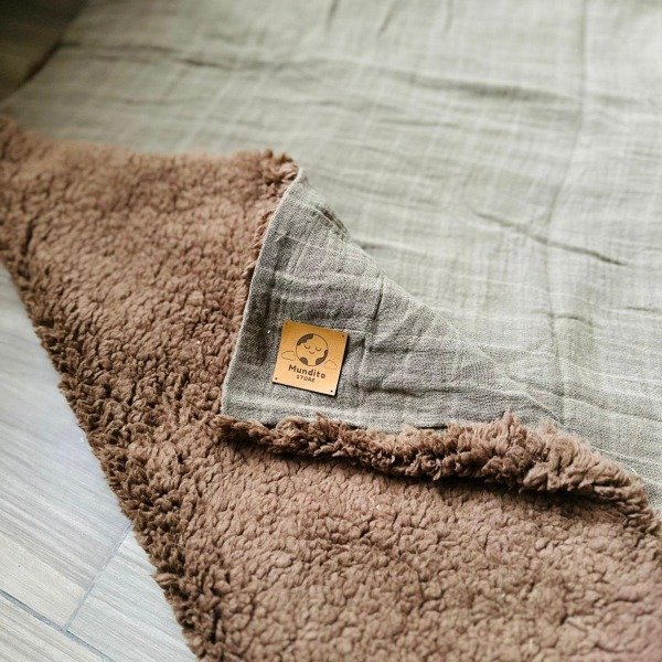 Producto - Manta de gasa de algodon con corderito