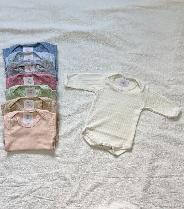 Producto - Body Mangas Largas Acanalado Grueso Crema