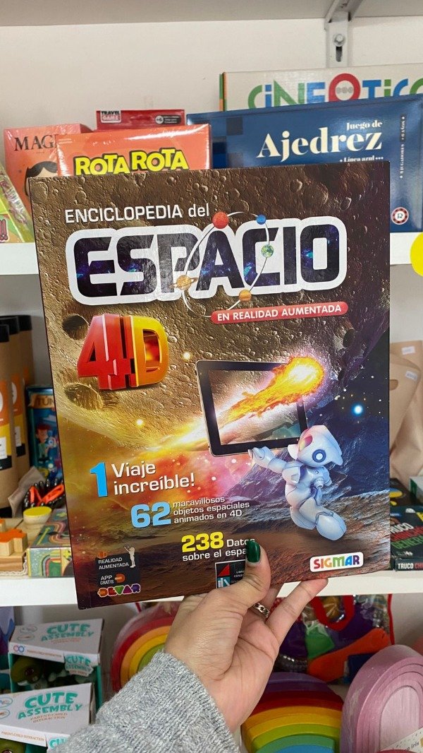 Producto - Libro "Enciclopedia del espacio en realidad aumentada 4D"