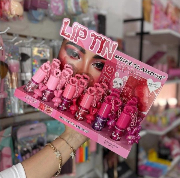 Producto - Gloss brillo con llavero