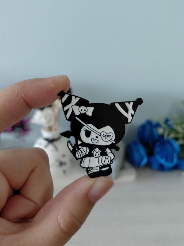 Producto - Pin metalizado - Kuromi #1700