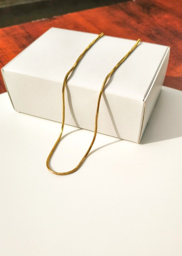Producto - Cadenita elegant Fina dorada 2mm