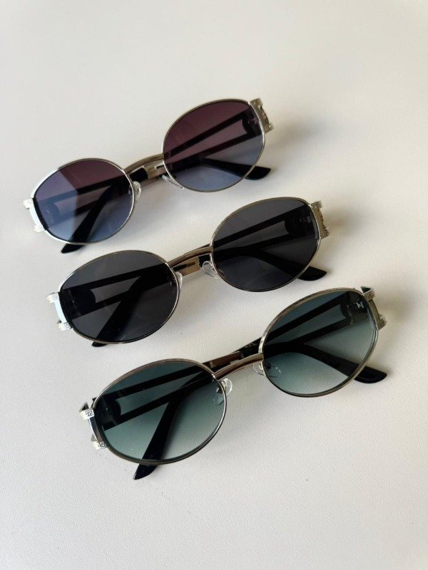 Producto - LENTES BUNNY SILVER + estuche