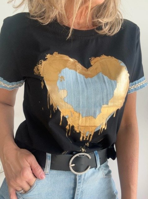 Producto - REMERA CORAZON DORADO