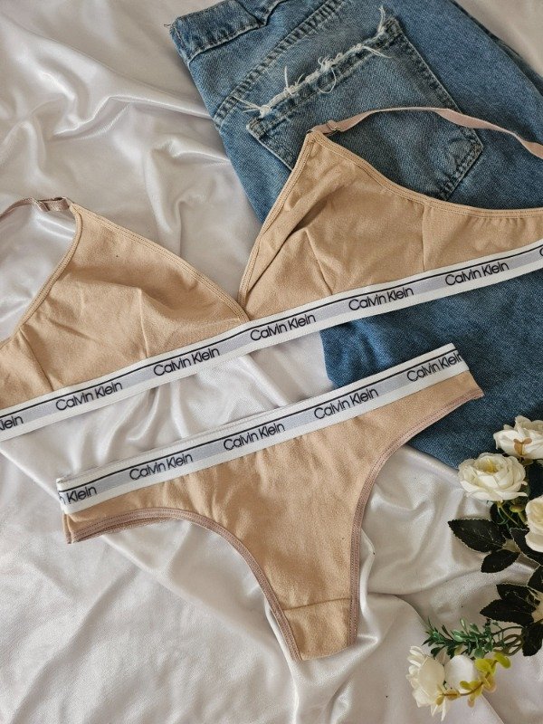 Producto - CONJUNTO CALVIN KLEIN BEIGE (A32)