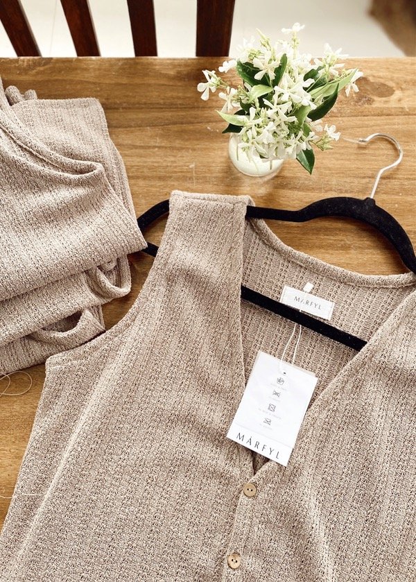 Producto - MUSCULOSA TEJIDA NAPLES MARRÓN