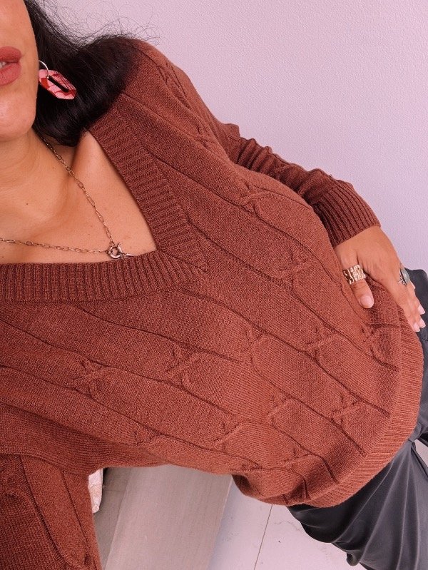Producto - Sweater Mía #Choco