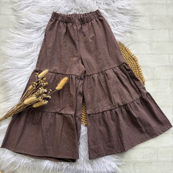 Producto - Palazo esmeralda en color choco talles hasta el 12