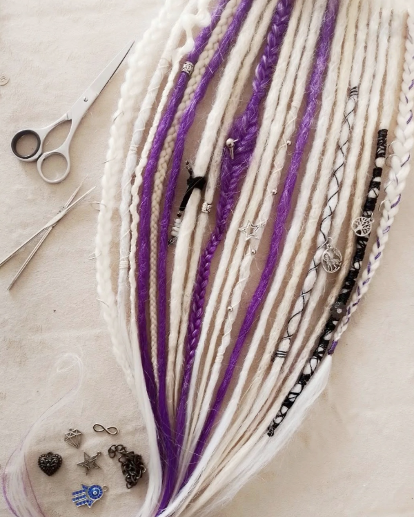 Producto - DREADS EXTENSIONS " FANTASY"  x 22 unidades