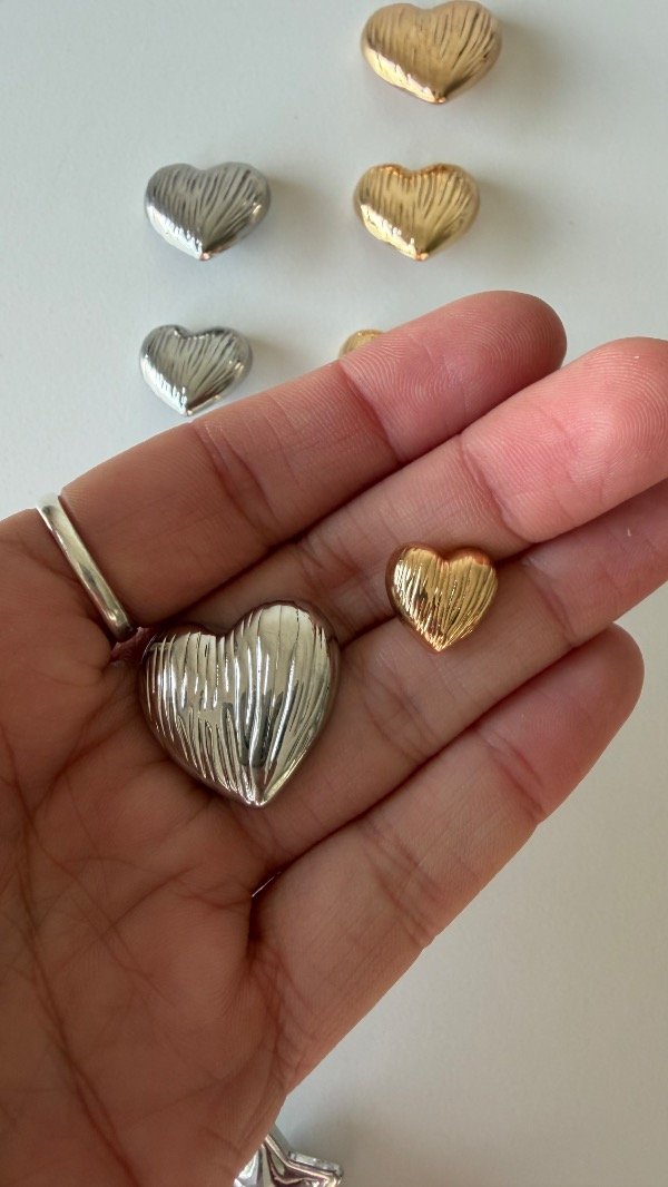 Producto - Botón corazón 3d rayado - 0