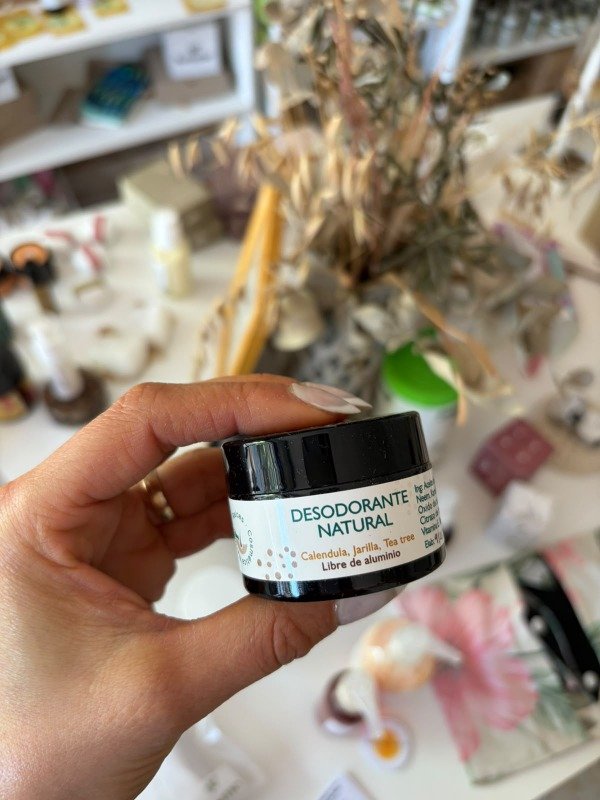 Producto - Desodorante Natural