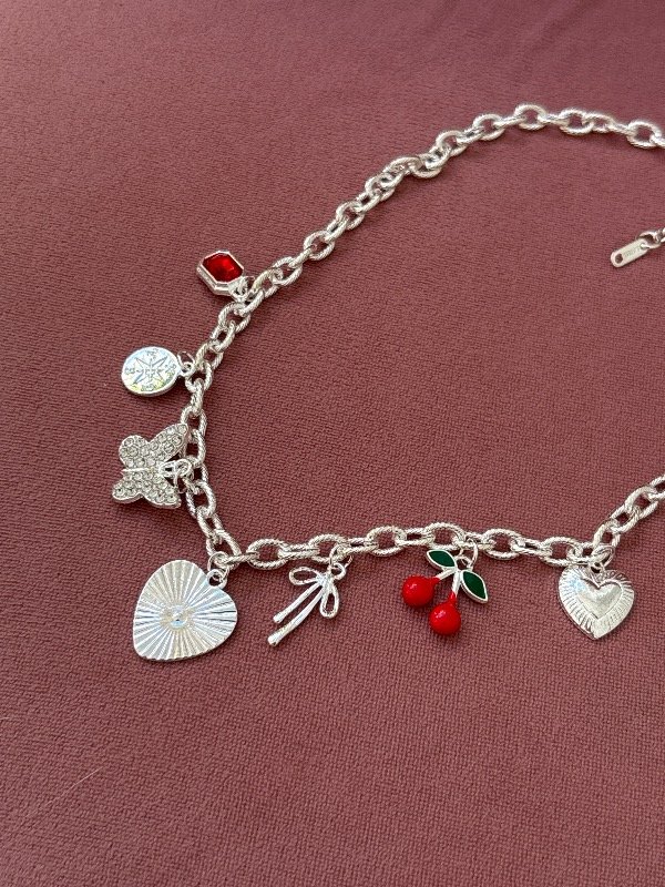 Producto - Conjunto Dijes Red