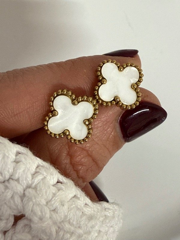 Producto - AD411 Aros Van Cleef acero dorado color blanco
