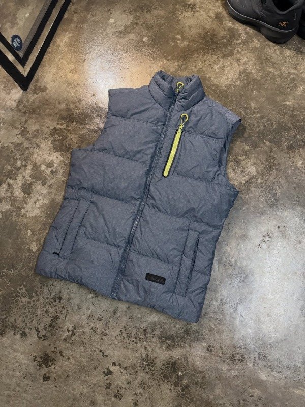 Producto - Reebok Outwear (S)