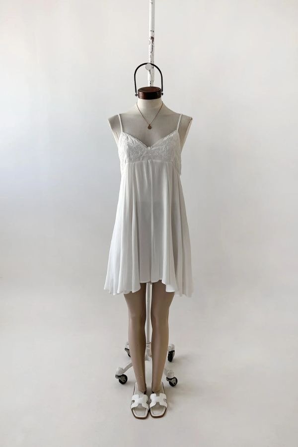 Producto - Vestido Bordado