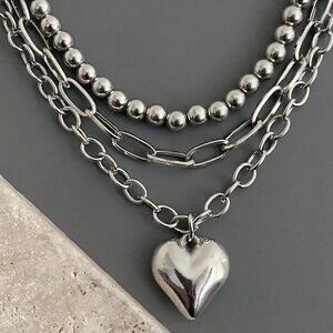 Producto - Collar triple Loved