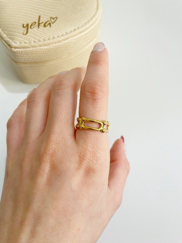 Producto - ANILLO LARA