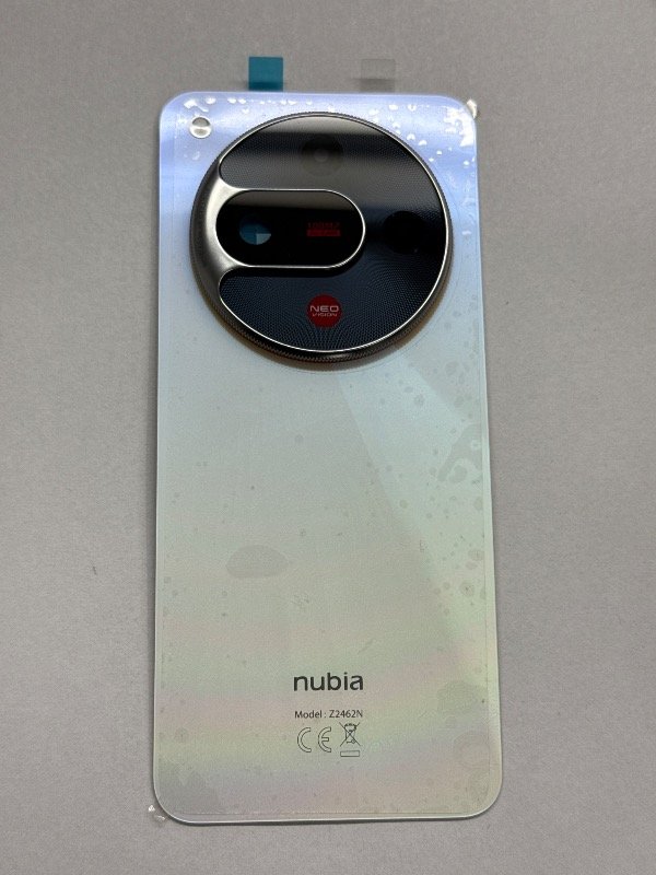 Producto - TAPA NUBIA FOCUS 2 Z2462n BLANCA