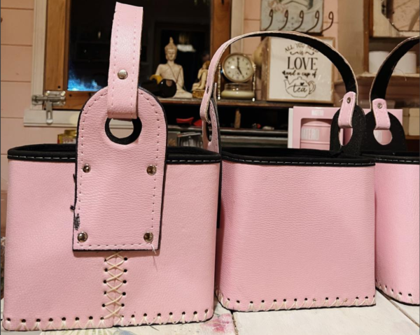 Producto - Matera abierta con manija flexible rosa